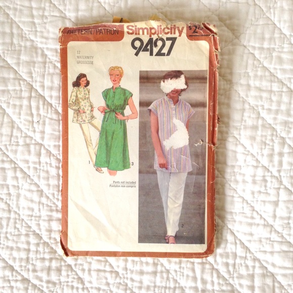 Maternity Smock Sewing Pattern (Vintage Size 12)